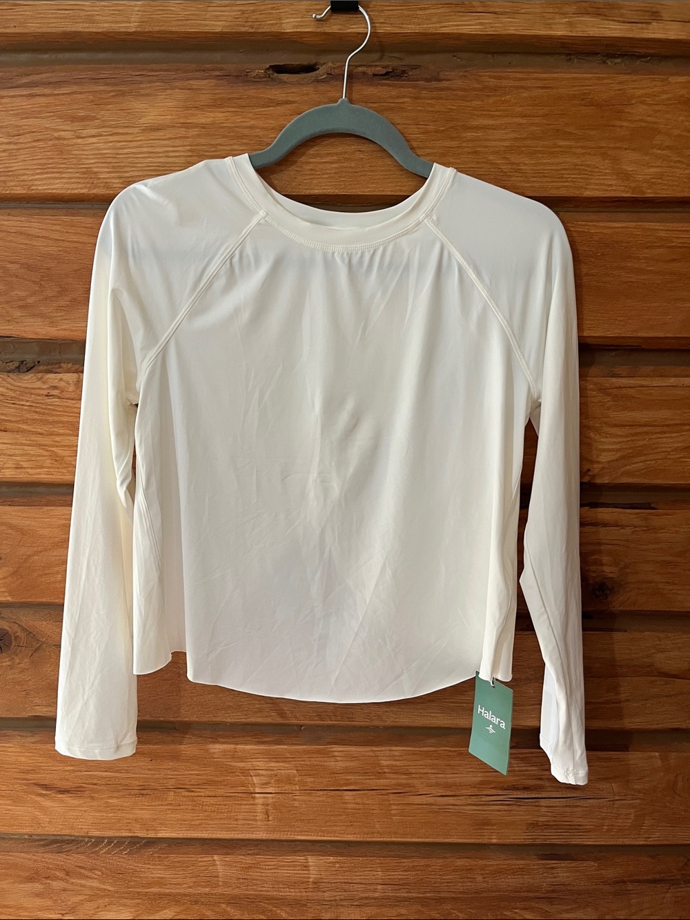 HALARA Cream Long-Sleeve Crew Neck Active Top